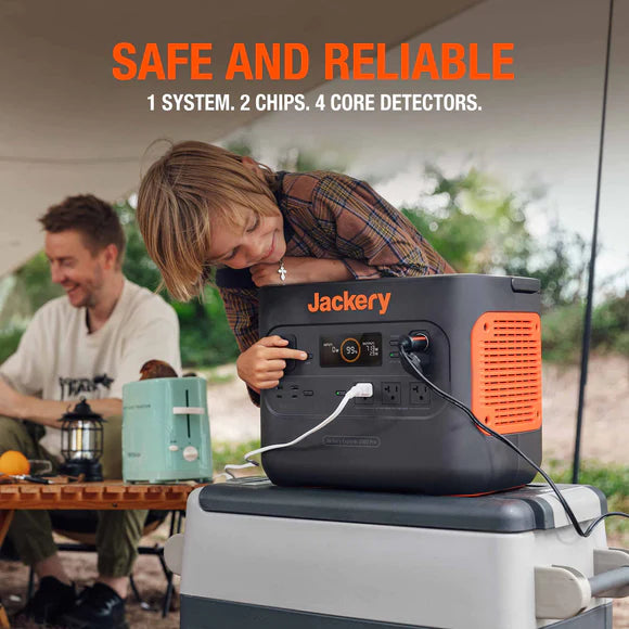 Jackery Explorer 2000 Pro 2160 Wh portable power station