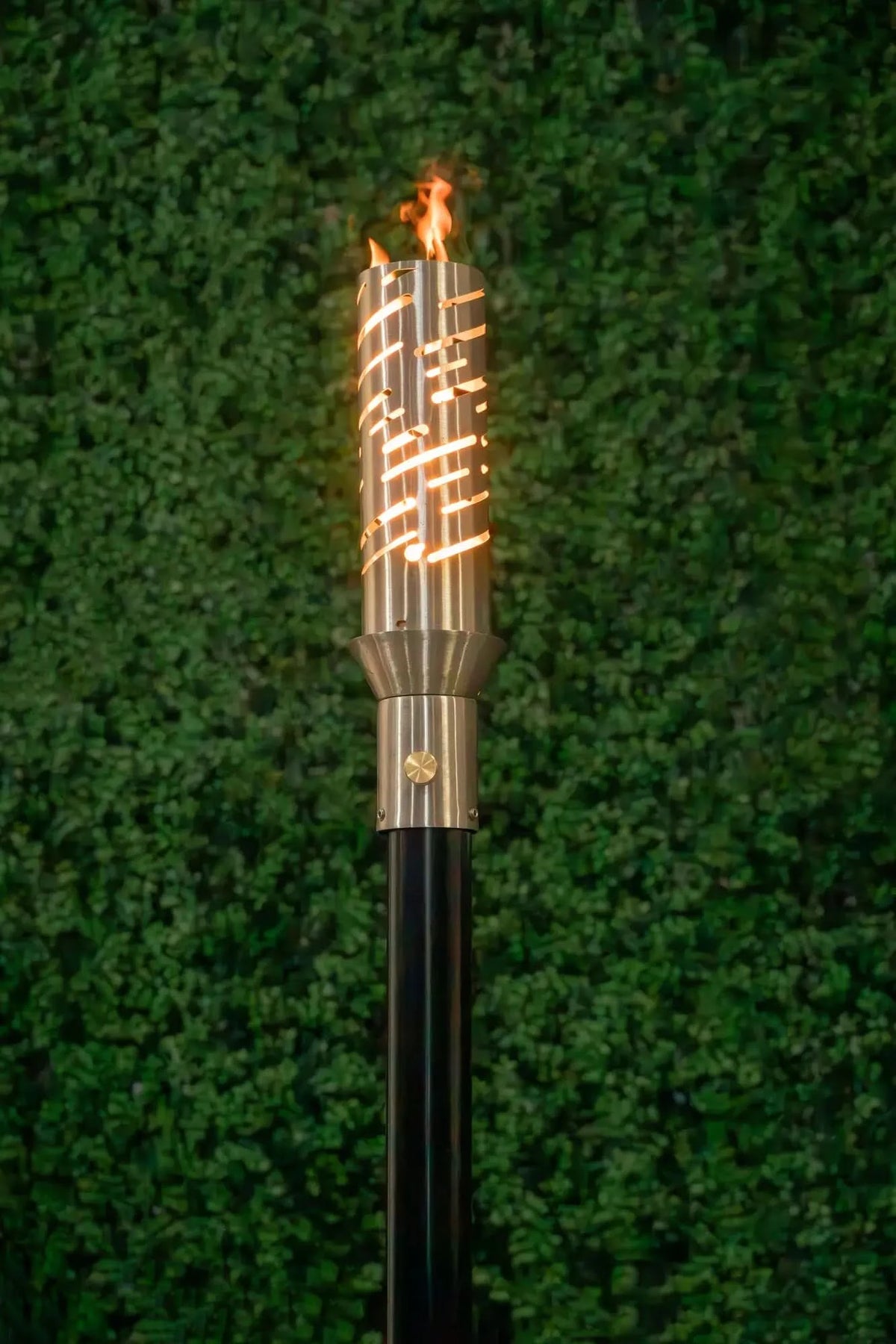 At&t Torch The Outdoor Plus Comet Fire Torch — Build the Power
